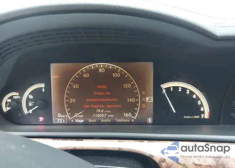 2009 Mercedes-Benz S 550 z USA, uszkodzony, nr VIN WDDNG71X49A242731